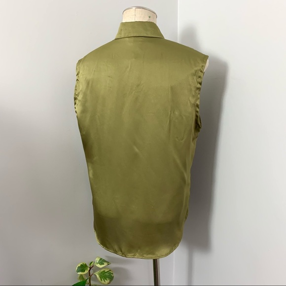 Vintage Olive Green Sleeveless Blouse (M) - Picture 7 of 8